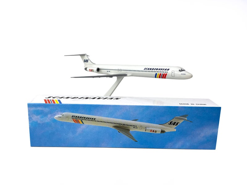 Flight Miniatures نماذج طائرات صغيرة SAS الاسكندنافية ماكدونل دوغلاس MD-80 مقياس 1:200 - طائرة نموذج بلاستيكية قابلة للتجميع - نسخة قابلة للجمع من طائرات SAS الاسكندنافية رقم الجزء #AMD-08000H-014 - Image 3